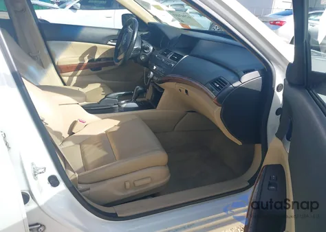 2011 Honda Accord 2.4 Ex-L из США, поврежденный, VIN 1HGCP2F84BA019991